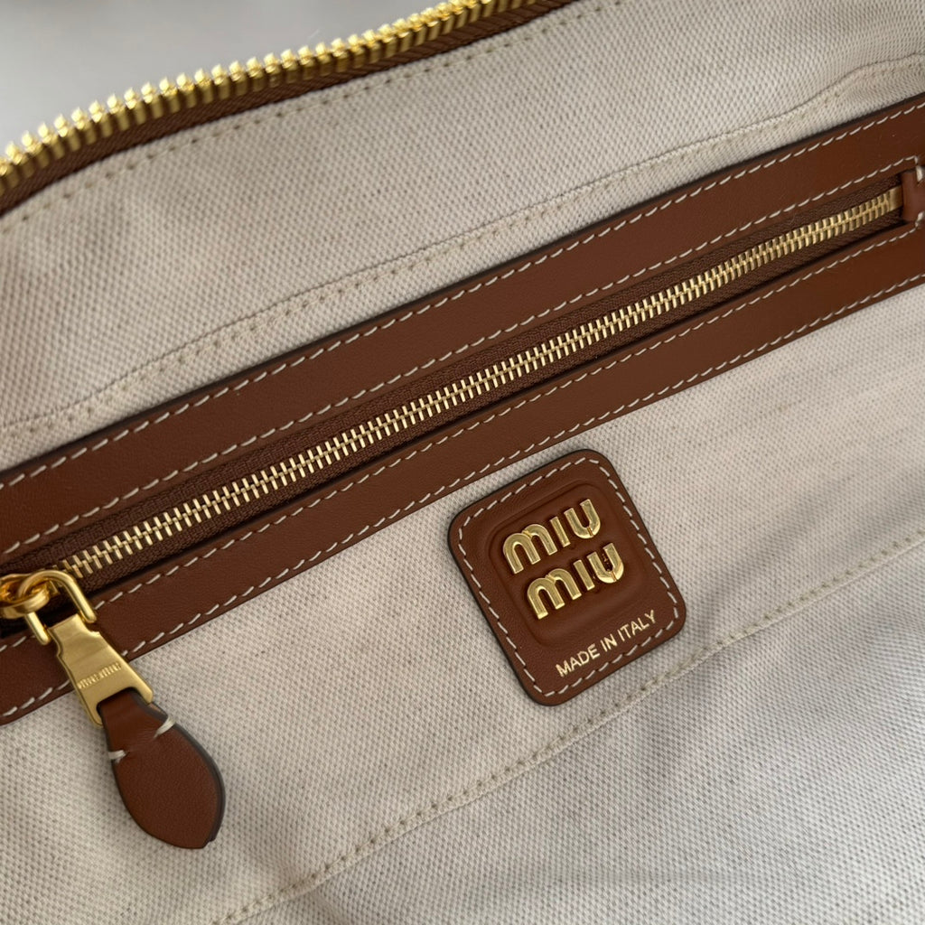 Miu Miu Beau Leather Tote Top Handle Bag